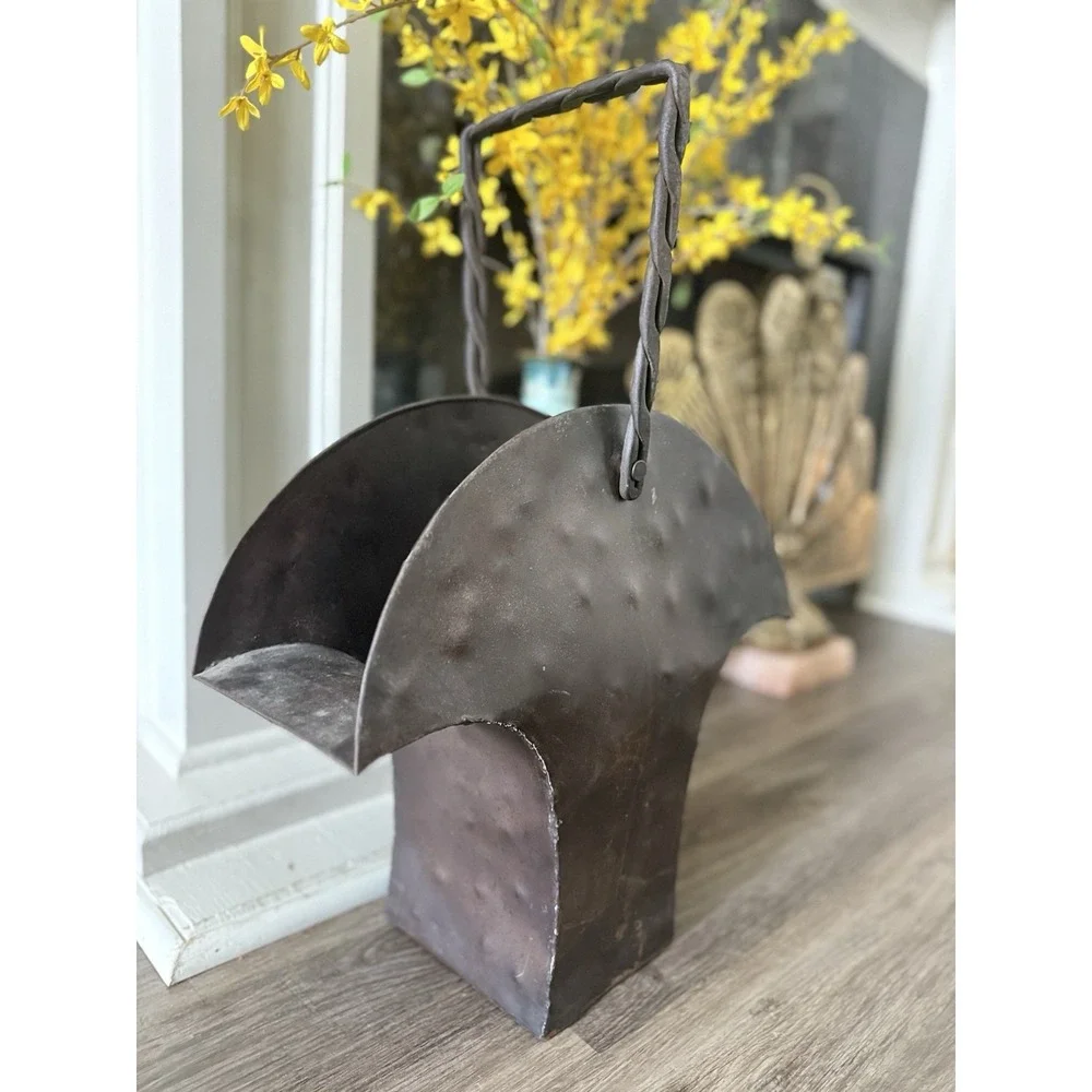 Vintage Hand Forged Iron Firewood Kindling Basket Twisted Handle Brutalist 23